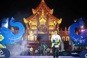 BIB: 300
                            <button type="button" onclick="openModal(22342928)" class="btn btn-primary btn-sm float-right btn-popup" data-toggle="modal" data-target=".modal-high-quality">
                        <i class="fas fa-shopping-cart"></i> Add to Cart
                    </button>
                                            <button type="button" onclick="isThisMe(22342928, true)" class="btn btn-success btn-sm float-right btn-popup btn-isme hidden" data-toggle="tooltip" data-placement="bottom" title="นี่คือรูปของคุณใช่ไหม คลิกที่นี่เพื่อเอาเข้าอัลบั้ม">
                        <i class="fas fa-plus"></i> Add to album
                    </button>
                    <button type="button" onclick="isThisMe(22342928, false)" class="btn btn-warning btn-sm float-right btn-popup btn-isnotme hidden">
                        <i class="fas fa-ban"></i> Remove from album
                    </button>